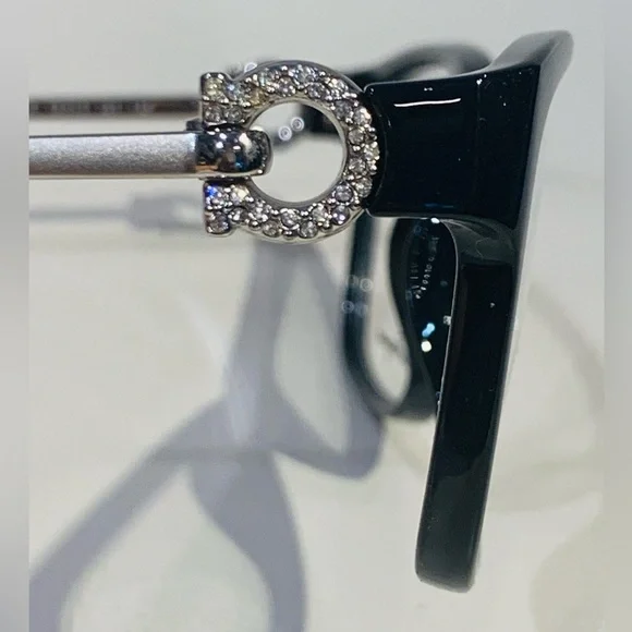 New Women’s Salvatore Ferragamo Eyeglasses - Picture 6 of 9